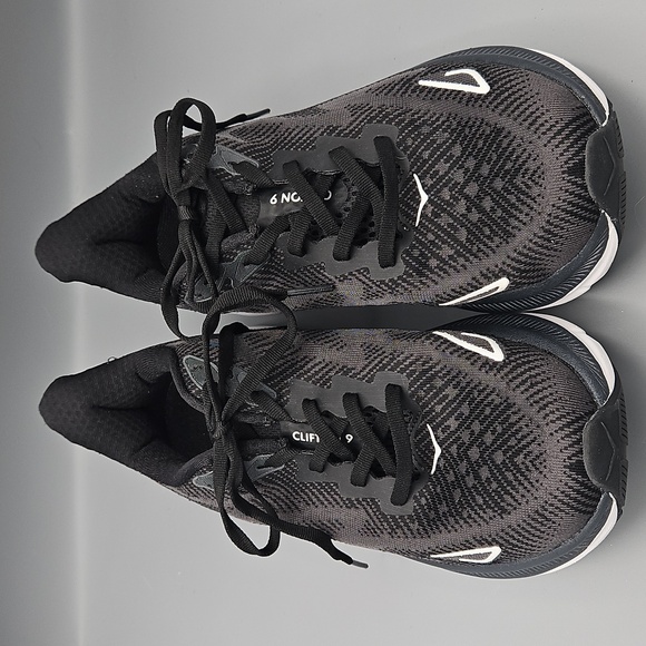 Hoka Clifton 9 Athletic Shoes Size 7D (Wide) - Picture 3 of 6